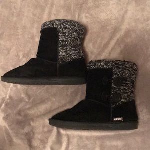Mukluks boots